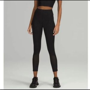 NWT lululemon LAB Run HR Tight 25” Disrupt Grid Emboss Black - 10